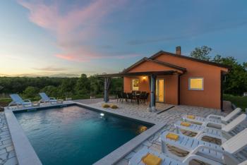 Villa Pendolina with Private Pool, Buje (Foto 2)