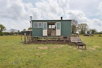 Rumwold by Bloom Stays, Ashford (photo 3)