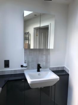Self contained ensuite double bedroom with own entrance FREE OFF STREET PARKING, Londýn (fotografie 5)