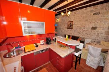 Charming Stone Apartment in the heart of Split, Split (zdjęcie 2)