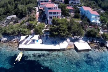 Apartment in Karbuni with sea view, terrace, air conditioning, W-LAN 3609-3, Blato (foto 2)