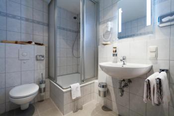 Adolphs Hotel, Cologne (photo 4)