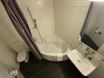 Swiss Star California - Self Check-In, Zurigo (foto 4)