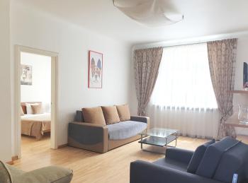 City Inn Riga App 2026 renovated, Town Hall view with parking, Рига (фото 5)