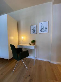 Himmelbett-Studio über Düsseldorf, neu, Düsseldorf (photo 4)