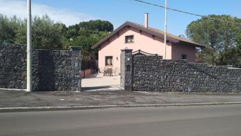 Seven, Trecastagni (Foto 2)