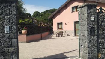 Seven, Trecastagni (Foto 4)