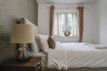 Luxury 4 Bedroom House, Manchester (fotografie 3)