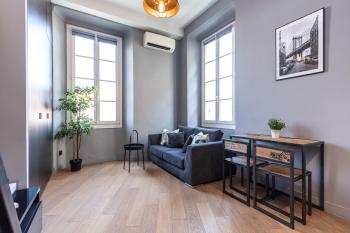 10 SEGURANE - Magnifique Studio Mezzanine - Port de Nice, Nice (fotografie 3)