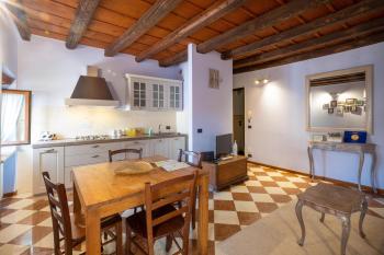 Casa Perotti, Verona (fotografie 2)