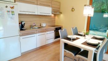 Lovely apartment, Garden, Parking, Wifi, Netflix, Praha (fotografie 4)