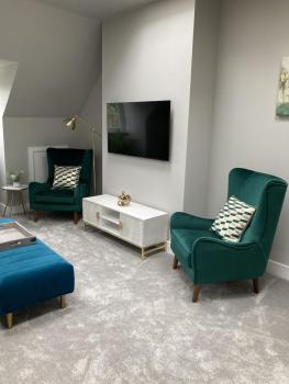 The Loft, Bootham House - luxury city centre apartment with parking space, York (photo 3)