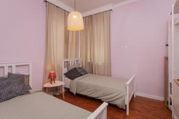 Central Flamingo 2BD Flat - Balcony & Fast WiFi by Flat Mаnager, Sofia (Foto 5)