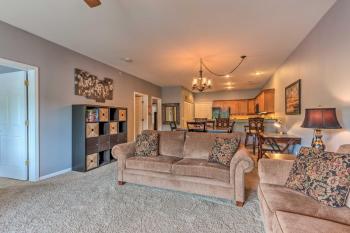Lake View, Pool Access Idyllic Camdenton Condo!, Camdenton (foto 5)