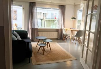 Houseboat apartment with water terrace, free bikes & fast wifi, Amsterdam (zdjęcie 3)