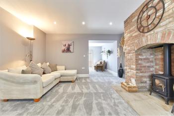 Host & Stay - Sea Breeze, Amble (photo 2)