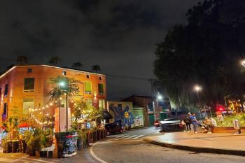 Apartamento en Parque del Poblado, Medellín (foto 4)
