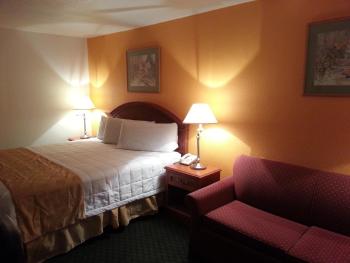 Ramada by Wyndham Kingman, Kingman (photo 3)
