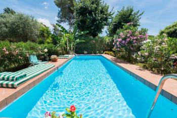 Appia Antica Cottage, Rome (photo 2)