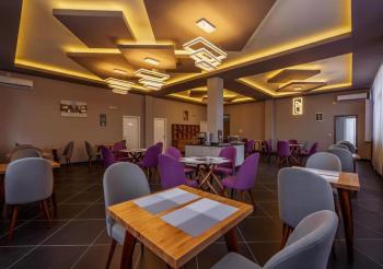 Hotel & Resort Bon Bon, Skopje (photo 2)