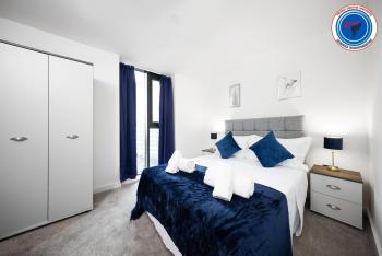 51 PERCENT OFF - LONG STAYS - PREMIUM EXECUTIVE APARTMENTS - SHERATON VIEW - CITY CENTRE - FOR FAMILIES , BUSINESS, LEISURE & RELOCATIONS - Free WiFi, Birmingham (Foto 4)