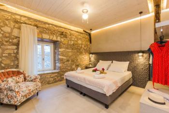 Stone Suites at Lefkada's Old Port, Città di Lefkada (foto 2)