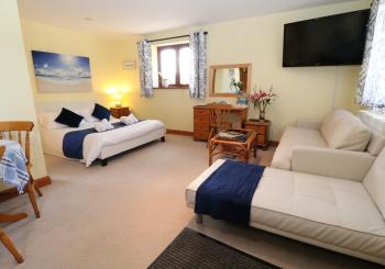 The Studio with Terrace and EV point, Callington (foto 5)