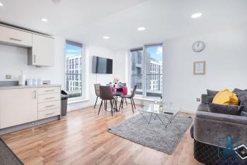 Birmingham City Centre City View Apartments Central very close to Bullring, Бирмингем (фото 2)