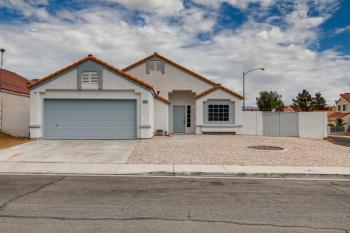 Luxurious House With A Pool, Spa, and Patio, Sleeps 6 Comfortably, Las Vegas (foto 4)