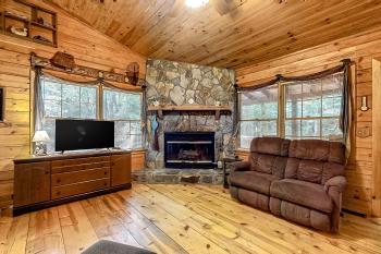 Bear Cove, Cherry Log (foto 3)