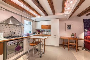 PICCOLO - Cozy studio in the heart of authentic Venice, Benátky (fotografie 3)