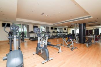Royal Club By RVHR, Grandeur Residence Crescent Palm Jumeirah, Dubaj (fotografie 4)