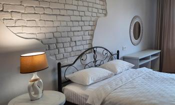 Гетьманські палати , Старе місто, 2 спальні, балкон-тераса , 85 м кв, Kamenec Podolský (fotografie 3)