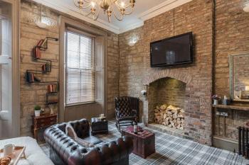 The Oldgate, Morpeth (photo 2)