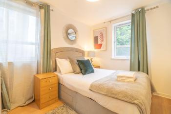 Merchant City Glasgow Green Apartment With Parking, Glasgow (photo 4)