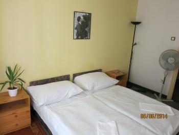 Dominik Panzió, Budapest (foto 3)