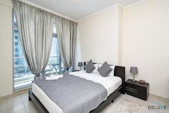 Steps Away From the Beach & Entertainment Hubs 1BR Unit, Torch Tower, Dubai Marina by Deluxe Holiday Homes, Dubaj (fotografie 3)