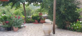 Stone House in a quiet landscape, Leonidion, Leonidion (Leonidio) (foto 2)