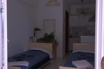 Angela Studios, Karfás (Foto 2)