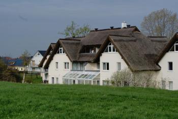 Fewo 18 im Strandhaus Lobbe mit Balkon, Lobbe (Foto 2)