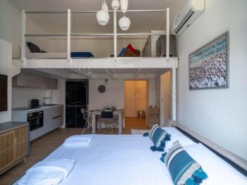 The Best Rent - Lovely loft with balcony near Piazza Vetra, Milan (photo 3)