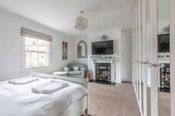 Windsor Town Centre Victorian townhouse sleeps 6, Windsor (Foto 4)