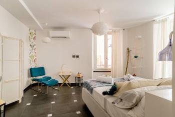 Ravecca Luxury apartment - near Columbus house, Janov (fotografie 2)