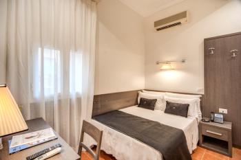 Hotel Mirti, Řím (fotografie 4)