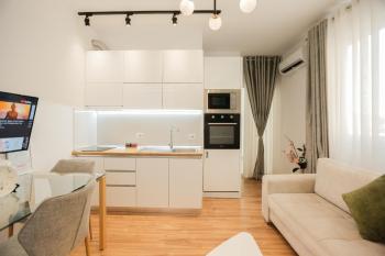 Miku Apartment-Stunning Apartment At Taiwan, Tirana (foto 3)