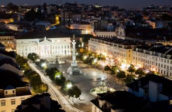 Luxury Apartment in City Centre - Avenida da Liberdade, Lisbon (photo 2)