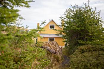 Red Robin - Vacation homes next to Svartifossur waterfall, Tórshavn (foto 4)