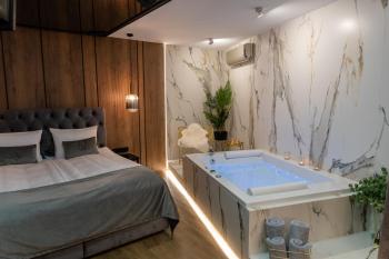 Jacuzzi Apartment Main Square, Cracovie (photo 4)