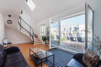 Vienna Roof Top Apartment with Terrace, Parking and AC, Vídeň (fotografie 3)