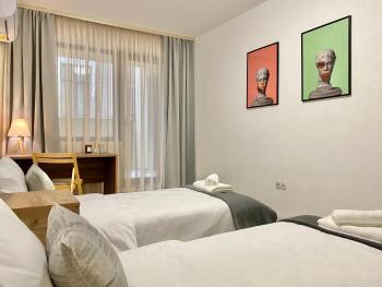 Spacious & Cozy 2 bed Apartment with Work Space & Fast Wi-fi, Stara Zagora (zdjęcie 3)